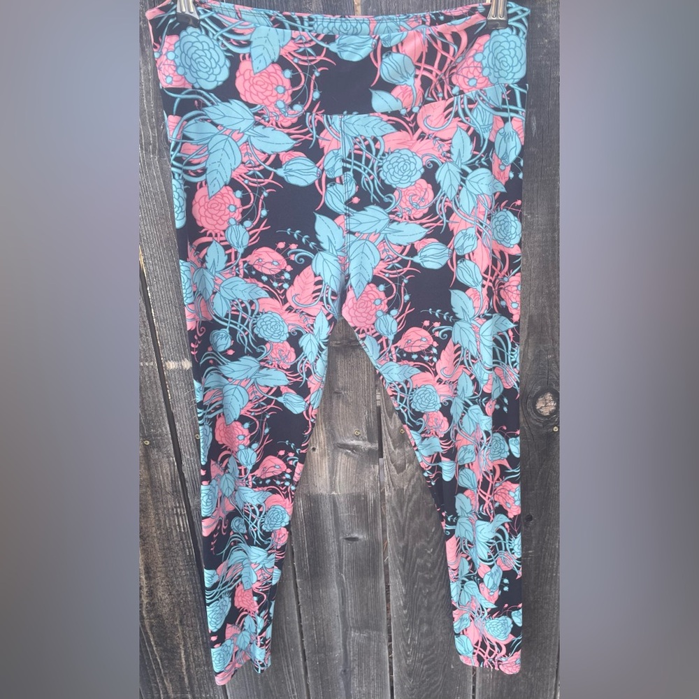 LuLaRoe Women’s Leggings. Tall and Curvy
